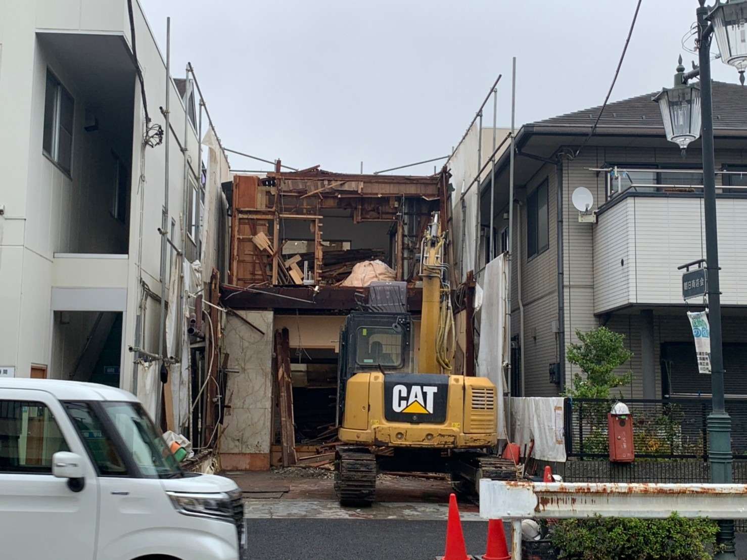 埼玉県川口市朝日の木造２階建物解体工事の進捗報告