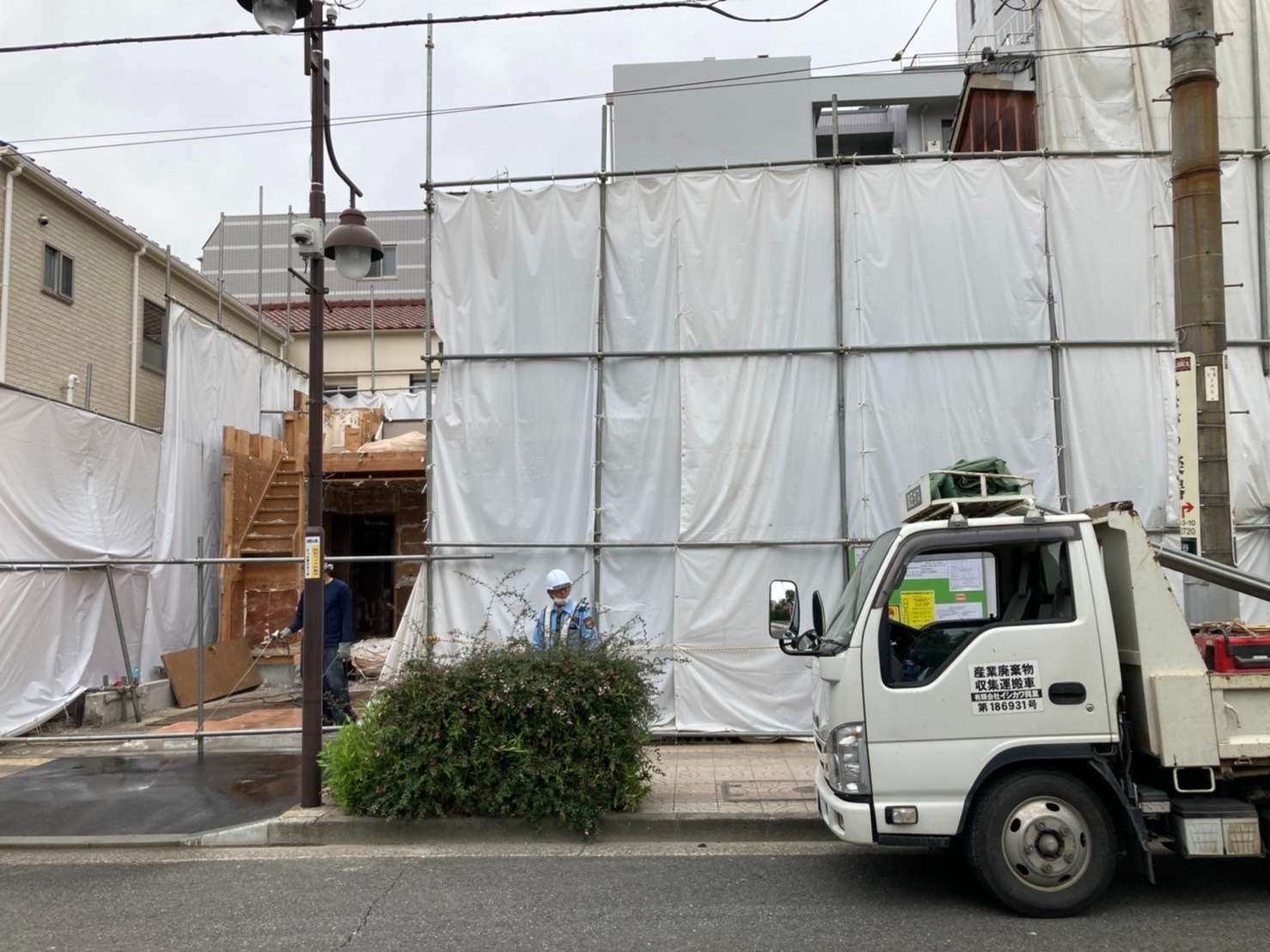 東京都台東区松が谷の木造２階建物解体工事の進捗状況②