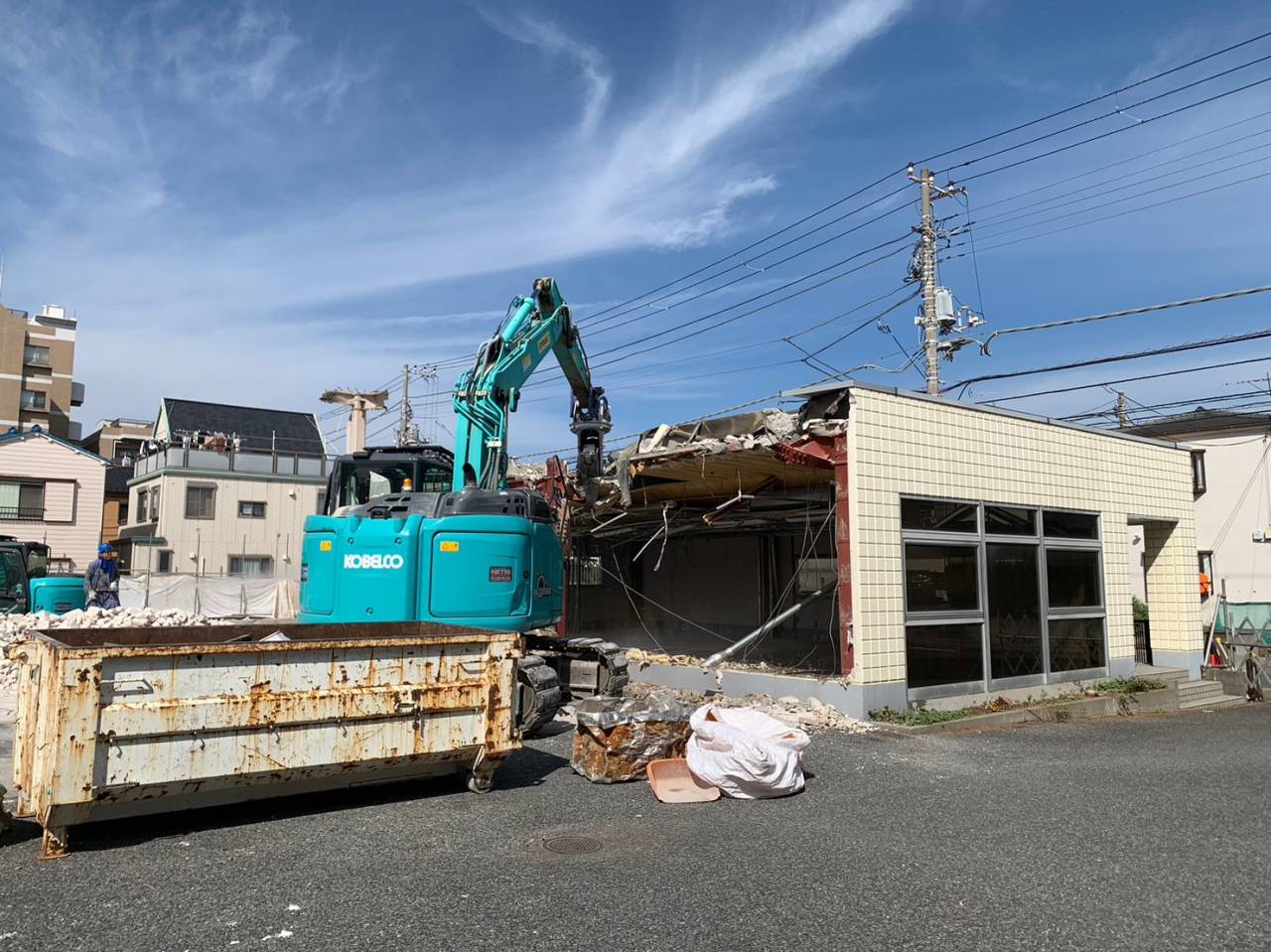 千葉県浦安市猫実の鉄骨平屋、鉄骨２階建て倉庫の解体工事の進捗状況⑦