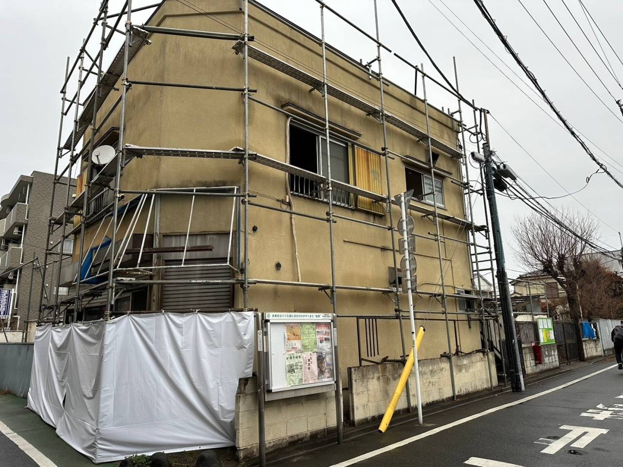 東京都板橋区蓮沼町の木造２階建て、平屋建物解体工事の進捗状況です。